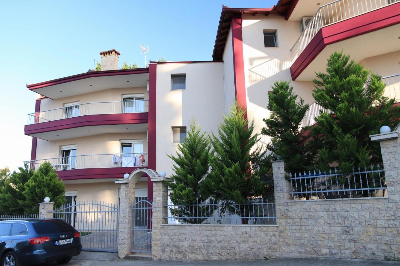 Kriopigi Apartments Екстер'єр фото